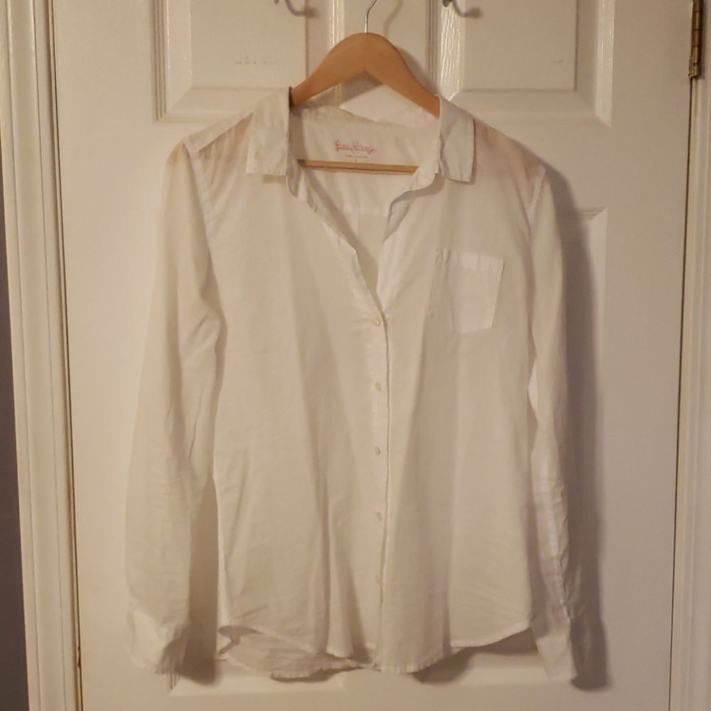 Lilly Pulitzer light weight shirt